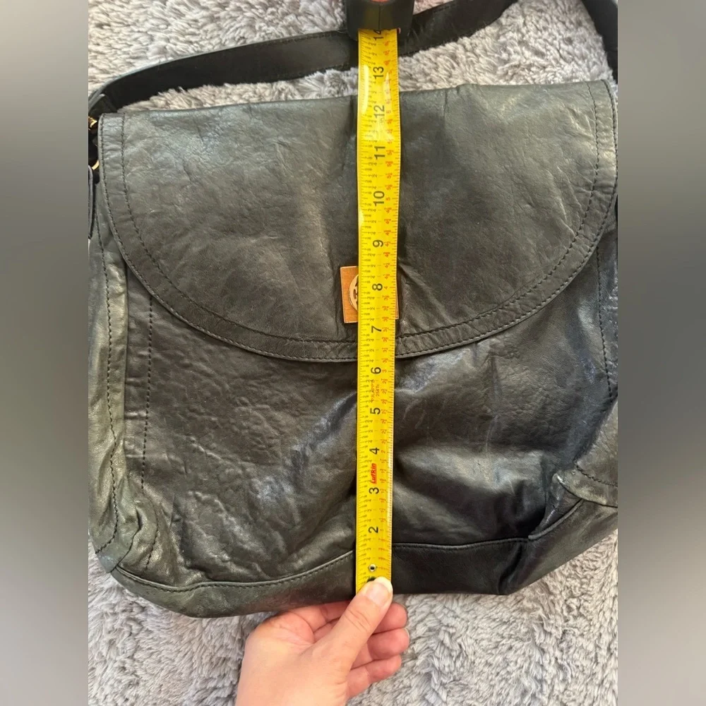 TORY BURCH Distressed Black Leather Crossbody Bag
